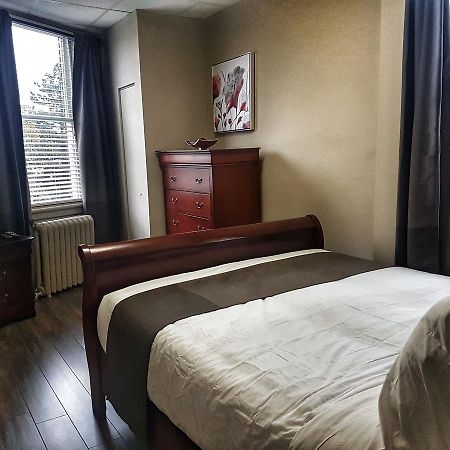 Cozy 2-Bedroom Apartment #25 By Amazing Property Rentals جاتينو المظهر الخارجي الصورة