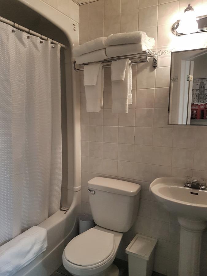 Cozy 2-Bedroom Apartment #25 By Amazing Property Rentals جاتينو المظهر الخارجي الصورة
